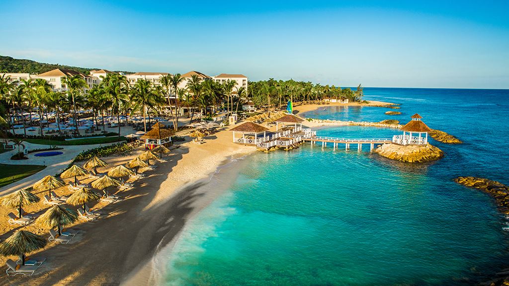 Jewel Grande Jamaica, Playa Resorts, Destination Wedding 2021, Destination Wedding Travel Agent